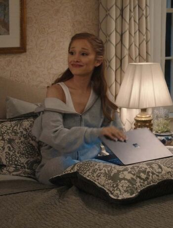 Full leaked Ariana grande private onlyfans photo