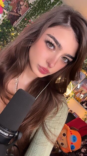 Full leaked Aruuu  page private onlyfans photo