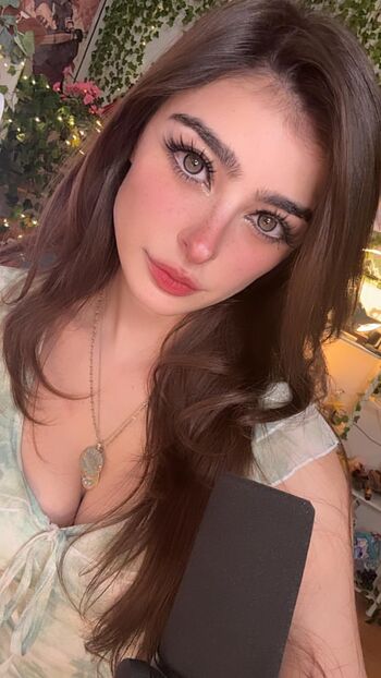 Full leaked Aruuu  page private onlyfans photo