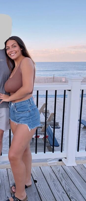 ashleighmarchetti_