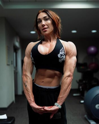 Ashley Lakomowski