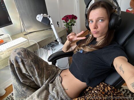 Full leaked Ashley matheson  page private onlyfans photo