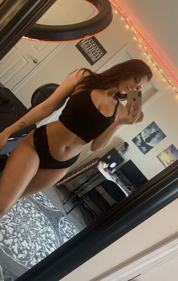 ashleyhott