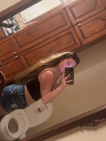 Ashleyyrobersonn
