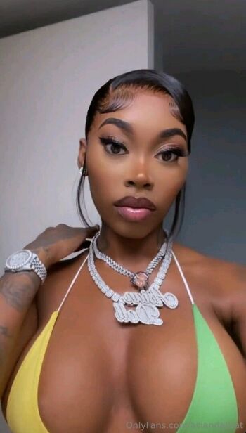 Asian Da Brat