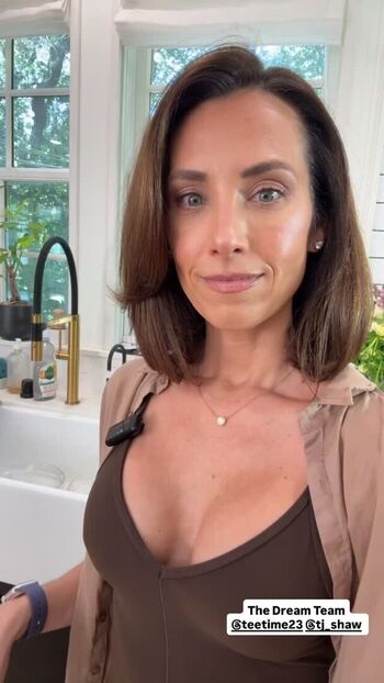 Autumn Calabrese