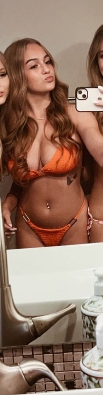 Ava De Campo