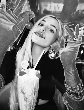Ava Max