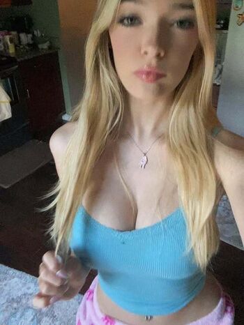 Full leaked Laura saenz/ private onlyfans photo