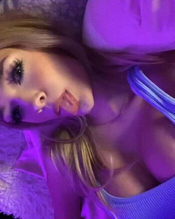 Full leaked Missari / private onlyfans photo