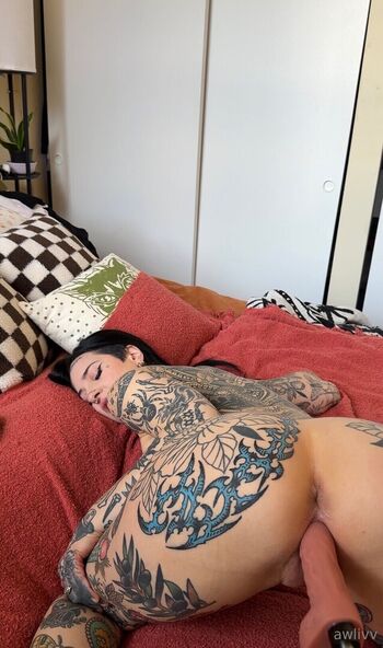 Full leaked Awlivv page private onlyfans photo