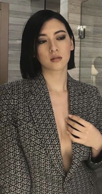 Ayaka Miyoshi