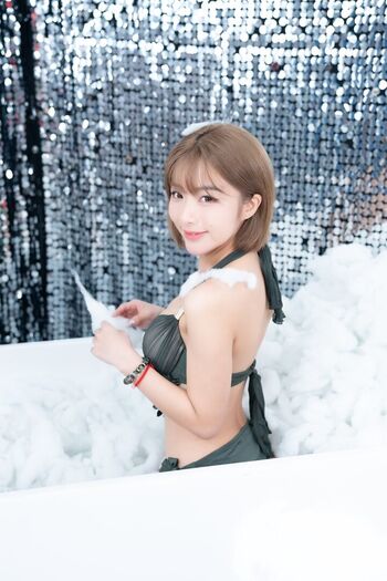 Full leaked Baby osidori chingyanfung page private onlyfans photo