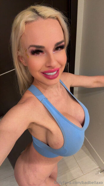 Full leaked Badbellaxo page private onlyfans photo