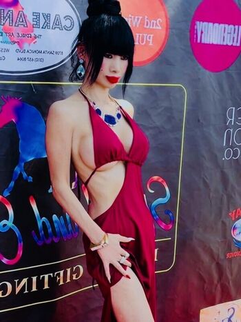 Bai Ling