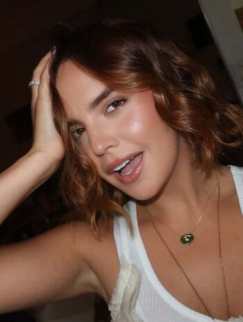 Full leaked Bailee madison private onlyfans photo