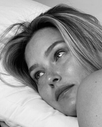 Bar Refaeli