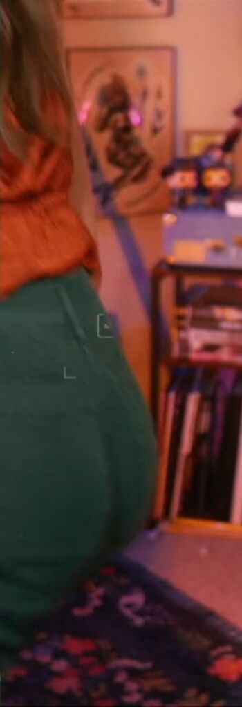 BasicWitGirl