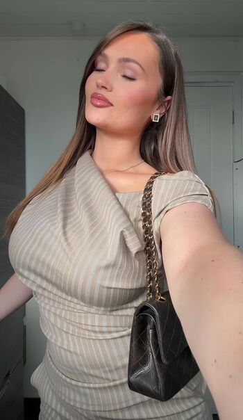 Bea.x.bb