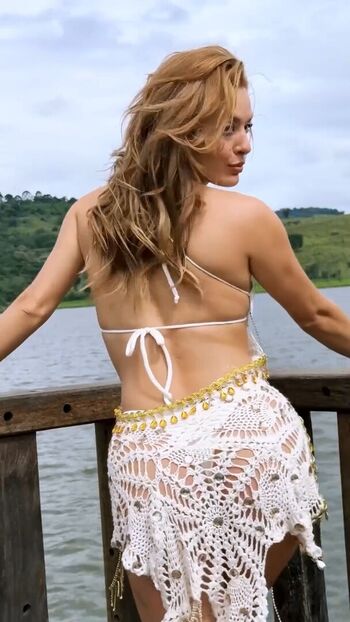 Beatriz Reis