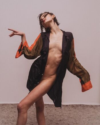 Full leaked Bec lauder private onlyfans photo