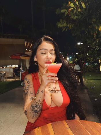 Beca Barreto
