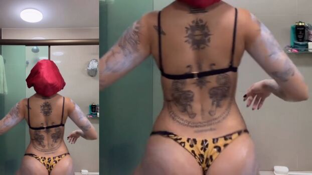 Beca Barreto