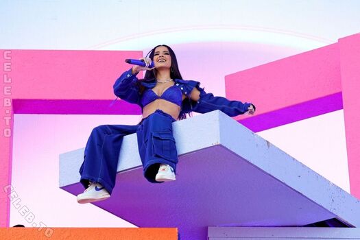Becky G