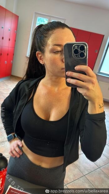 Full leaked Bella area private onlyfans photo