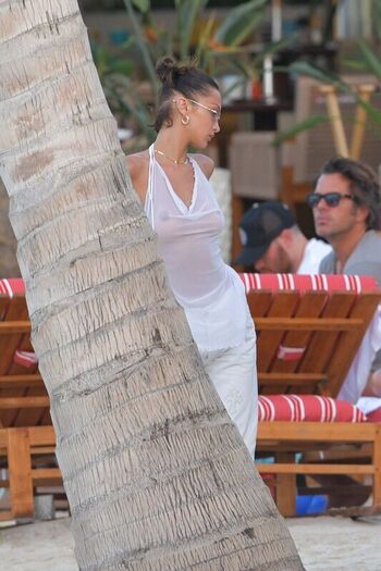 Bella Hadid