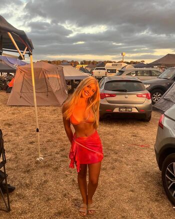 Bella Laverock