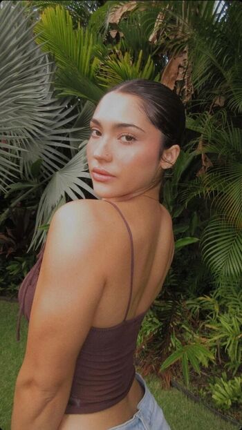 Bella Ramos