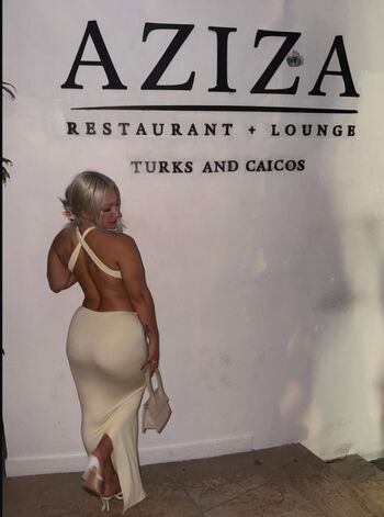 Full leaked Bella thiccc page private onlyfans photo
