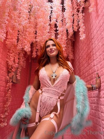 Bella Thorne