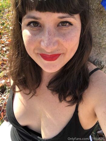 BettyBangs