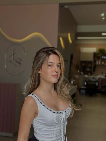 Bibi Correia