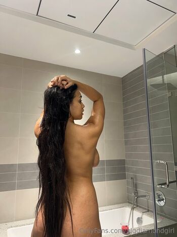 Bigdiamondgirl,