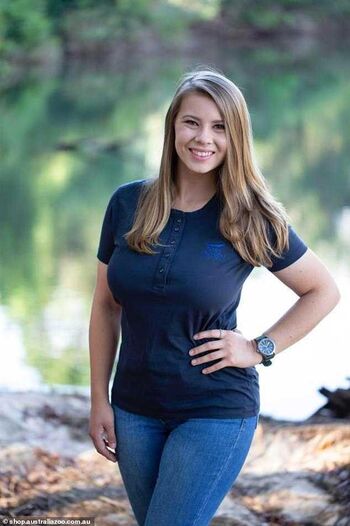 Full leaked Bindi irwin private onlyfans photo