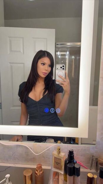 Blaire White