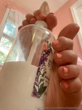 blissfulellie