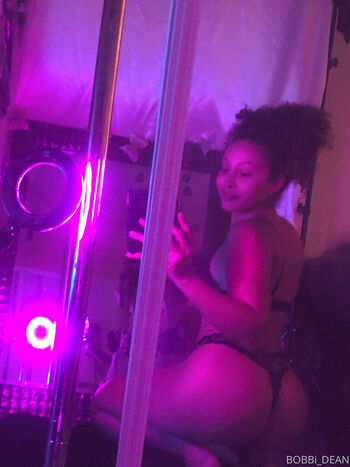 Bobbi_dean