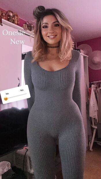 Full leaked Bouncing angel page private onlyfans photo