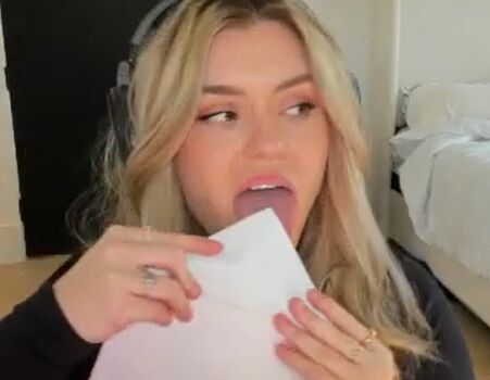 BrookeAB