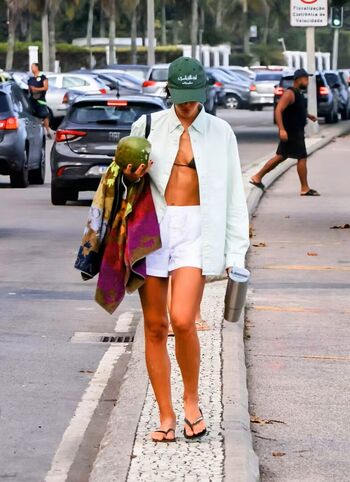 Bruna Marquezine