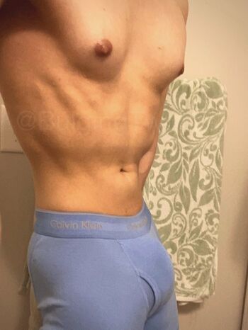 BulgingTwunk