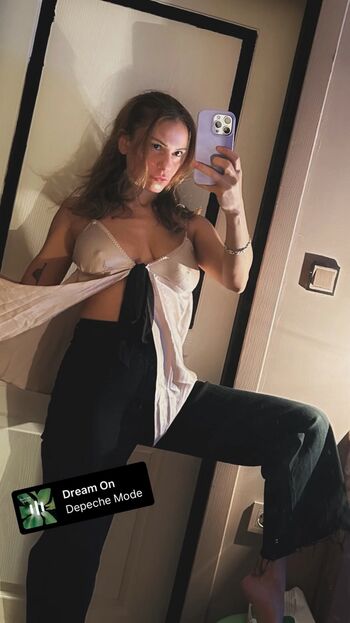 Burcu Bakdur