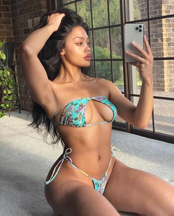 Full leaked Caitlyn mwenifumbo page private onlyfans photo