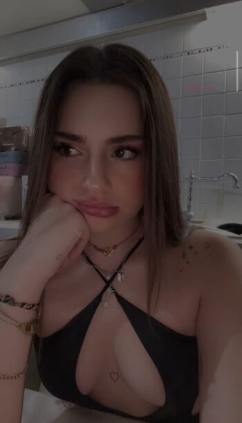 Camellya Argm