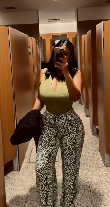 Full leaked Camilaferreirai private onlyfans photo