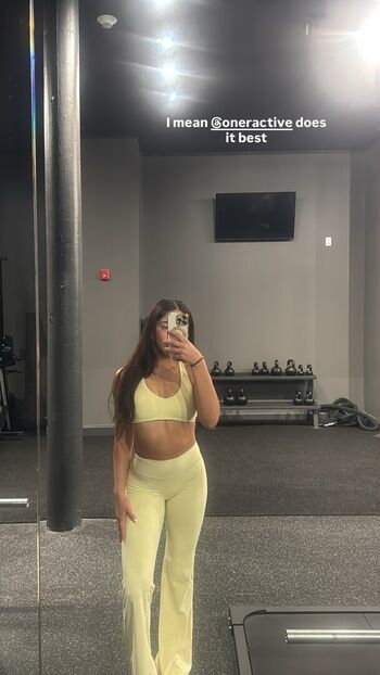 Full leaked Camilayfit page private onlyfans photo